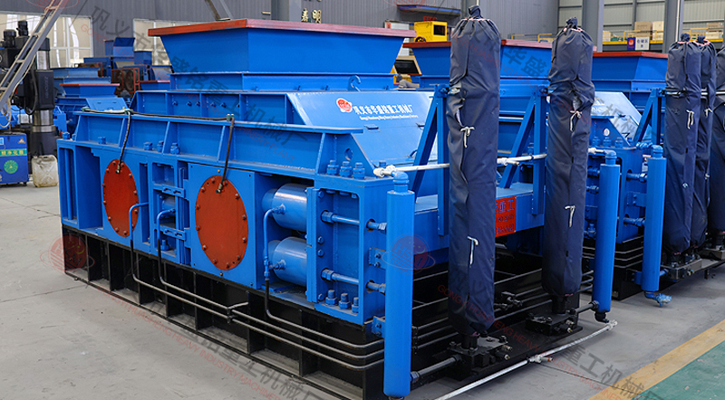 花崗巖液壓對(duì)輥制砂機(jī)廠家給出的價(jià)格是多少？